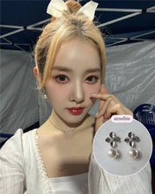 Load image into Gallery viewer, [IVE Leeseo, STAYC Sieun Earrings] Botanic Flower and Pearl Earrings - Silver