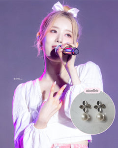 [IVE Leeseo, STAYC Sieun Earrings] Botanic Flower and Pearl Earrings - Silver