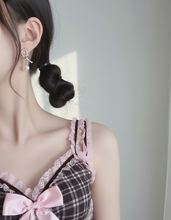 Load image into Gallery viewer, [IVE Wonyoung Earrings] Daily Silver Ribbon Earrings