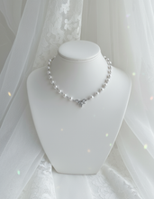 Load image into Gallery viewer, [Jo Yuri Necklace] Heavenly Crystal Pearl Choker Necklace - Silver Color