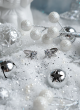 Load image into Gallery viewer, Elf Leaves Earring - Silver Color