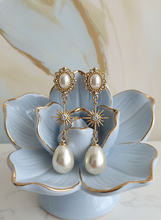 Load image into Gallery viewer, [IVE Wonyoung Earrings] Minerva Earrings - Gold Color