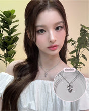 Load image into Gallery viewer, [NMIXX Sullyoon Necklace] Dainty Ribbon and Heart Collarbone Necklace - Silver Color