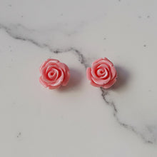 Load image into Gallery viewer, [Hearts2Hearts Ana Earrings] Petit Rose Cabochon Earrings - Pink