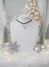 Load image into Gallery viewer, [ITZY Chaeryeong Necklace] Raindeer Choker Necklace - Silver Color