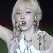 Load image into Gallery viewer, [Aespa Winter Earrings] Elf of The Night Forest Earrings
