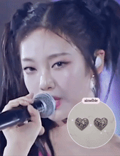 Load image into Gallery viewer, [Aespa NingNing, Red Velvet Joy, IVE Gaeul, ITZY Yuna Earrings] Silver Laced Hearts Earrings