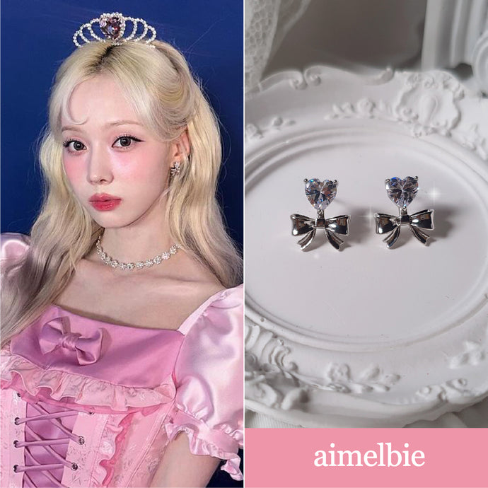 [Aespa Winter Earrings] Heart Crystal and Ribbon Earrings - Silver