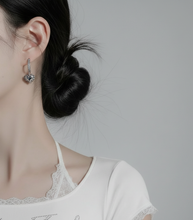 Load image into Gallery viewer, [NMIXX Jiwoo Earrings] Coquette Laced Hearts Huggies Earrings - Silver Color