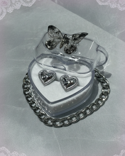 Load image into Gallery viewer, [Aespa NingNing, Red Velvet Joy, IVE Gaeul, ITZY Yuna Earrings] Silver Laced Hearts Earrings