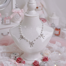 Load image into Gallery viewer, [IVE Rei, Actress Jieun Kim Necklace] Three Ribbons Pearl Choker Necklace - Silver ver.