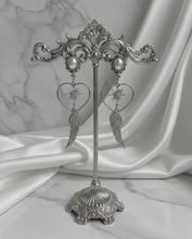 Load image into Gallery viewer, [QWER Hina Earrings] Silver Angel Heart Earrings