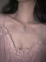 Load image into Gallery viewer, [NMIXX Sullyoon Necklace] Dainty Ribbon and Heart Collarbone Necklace - Silver Color