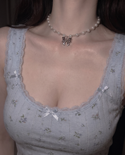 Load image into Gallery viewer, [TWICE Chaeyoung Necklace] Adorable Ribbon Pearl Choker - Silver Color