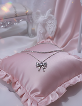 Load image into Gallery viewer, [NMIXX Jiwoo Necklace] Melting Ribbon Rhinestone Chain Choker Layered Necklace