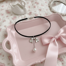 Load image into Gallery viewer, [IVE Wonyoung Necklace] Romantic Bow and Pearl Drop Choker - Silver Color