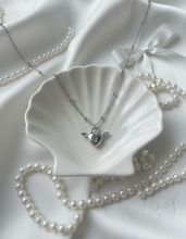 Load image into Gallery viewer, [Jo Yu-ri, CHUU Necklace] Angelic Heart Lock Layered Necklace - Silver Color