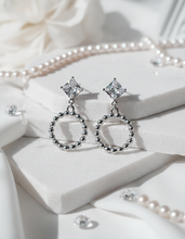 Load image into Gallery viewer, [IVE Wonyoung Earrings] Diamond and Silver Ring Earrings