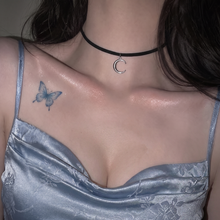 Load image into Gallery viewer, Crescent Moon Choker - Silver ver.
