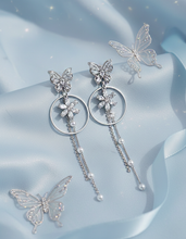 Load image into Gallery viewer, [IU Earrings] Butterfly Fairy in the Garden Earrings