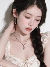 Load image into Gallery viewer, [Anti-tarnish] Forest Leaves Necklace - Silver