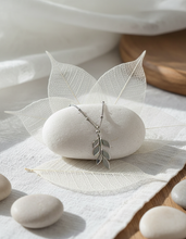 Load image into Gallery viewer, [Anti-tarnish] Forest Leaves Necklace - Silver