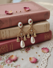 Load image into Gallery viewer, Vintage Rose Garden Earrings - Chandelier Version (fromis_9 Jisun Earrings)
