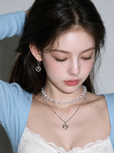 Load image into Gallery viewer, [Anti-tarnish] Pretzel Layered Pearl Choker Necklace - Silver ver. (Momoland Jooe Necklace)