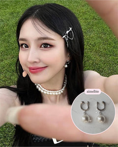 [fromis_9 Nakyung Earrings] Horse Shoe and Pearl Earrings (Medium) - Silver