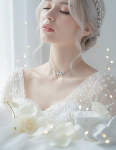 [Baby DONT Cry Yihyun Necklace] Dreamy Crystal Semi Choker Necklace