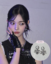 Load image into Gallery viewer, [Hearts2Hearts Yuha Earrings] Coquette Laced Ribbon and Heart Huggies earrings