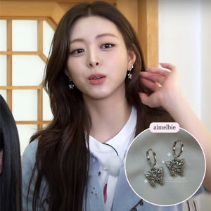 [ITZY Yuna Earrings] The Little Butterfly Huggies Earrings