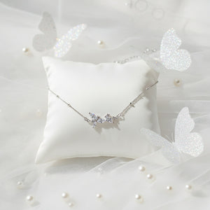 [Baby DONT Cry Yihyun Necklace] Dreamy Crystal Semi Choker Necklace