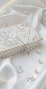 Upside Down Crescent Moon Pearl Layered Necklace - Silver (KISS OF LIFE Belle Necklace)