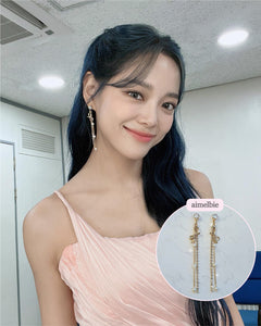 [Kim Sejeong Earrings] Ribbon and Crystal Drops Earrings - Gold