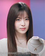 Load image into Gallery viewer, [NMIXX Kyujin Necklace] Upside Down Crescent Moon Rhinestone Choker Layered Necklace - Gold