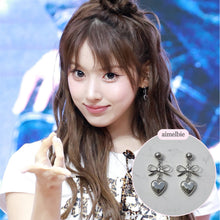 Load image into Gallery viewer, [NMIXX Jiwoo Earrings] Vintage Silver Heart Earrings