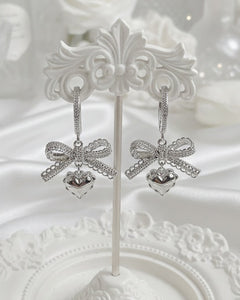 [Hearts2Hearts Yuha Earrings] Coquette Laced Ribbon and Heart Huggies earrings