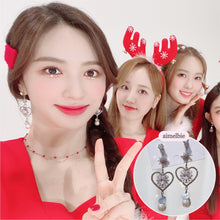 Load image into Gallery viewer, Stellar Queen Earrings (Bravegirls Yoojung, Bravegirls Eunji, Apink Chorong Earrings)