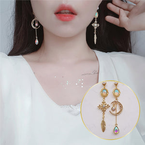 Luna Lullaby Earrings - Gold (Wekimeki Yoojung Earrings)