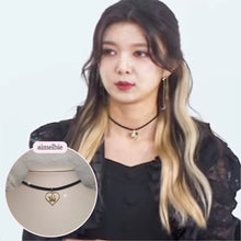 Load image into Gallery viewer, Baby Angel Heart Choker - Gold ver (Kep1er Xiaoting, Dreamcatcher Dami Necklace)