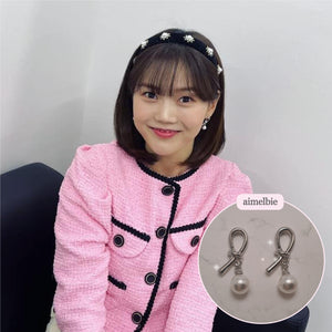 Daily Silver Ribbon Earrings (IVE Wonyoung, Yujin, STAYC Sieun, Oh My Girl Hyojung, Seunghee Earrings)