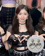 Load image into Gallery viewer, Sweet Heart Earrings - Silver (Kep1er Yeseo, Mashiro, Dreamcatcher Handong Earrings)