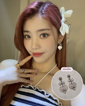 Load image into Gallery viewer, Royal Baby Angel Earrings - Short (Silver) (Kep1er Chaehyun, Yeseo, Xiaoting Earrings)