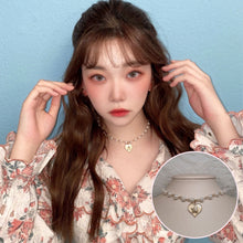 Load image into Gallery viewer, Baby Angel Pearl Choker - Gold ver. (Billlie Tsuki Necklace)