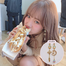 Load image into Gallery viewer, Luna Lullaby Earrings - Gold (Wekimeki Yoojung Earrings)