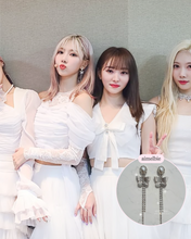 Load image into Gallery viewer, Urban Chic Butterfly Earrings (Kep1er Yeseo, LOONA Yves, Dreamcatcher Yoohyeon, Jiyu Earrings)