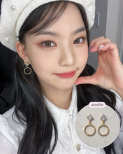 Load image into Gallery viewer, Diamond and Gold Ring Earrings (STAYC Isa, fromis_9 Chaeyoung Earrings)