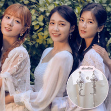 Load image into Gallery viewer, Art Nouveau Moon Earrings (Billlie Tsuki, Park Eunbin, Apink Eunji Earrings)