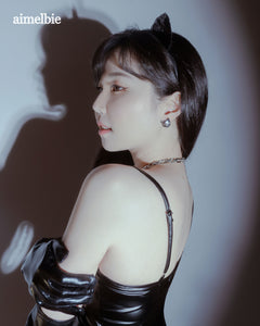 Melbie The Cat Series - Cat Face Earrings (Silver) (Red Velvet Joy, VIVIZ Sinb Earrings)